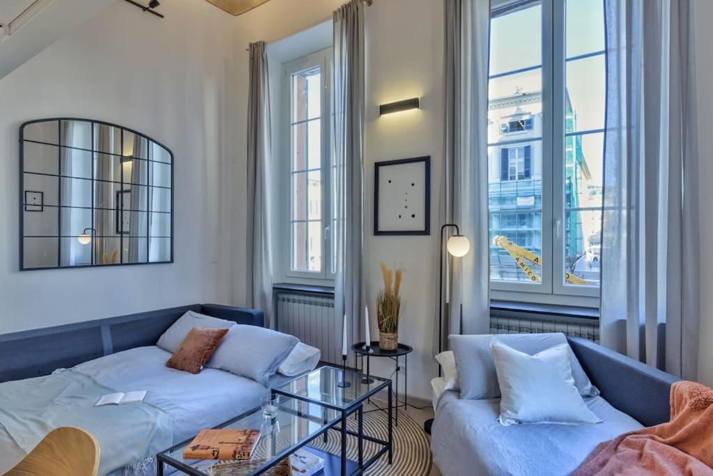 Luminoso Appartamento Nel Cuore Di Genova+Balcone מראה חיצוני תמונה